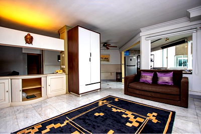 ขายคอนโด : [920211008-16] คอนโดมีสไตล์ในเชียงใหม่ที่มีชีวิตชีวา