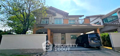 Houses for sale Ramkhamhaeng University 2 : 4-BR House at Nantawan Bangna Km.7 in Bang Kaeo (ID 2599967)