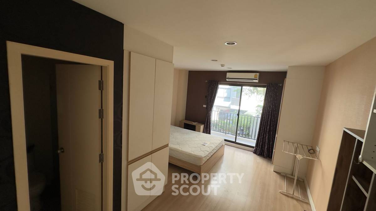 picture Studio Condo at The Nest Sukhumvit 22 near MRT Queen Sirikit National Convention Centre (ID 2598694) - 1/16