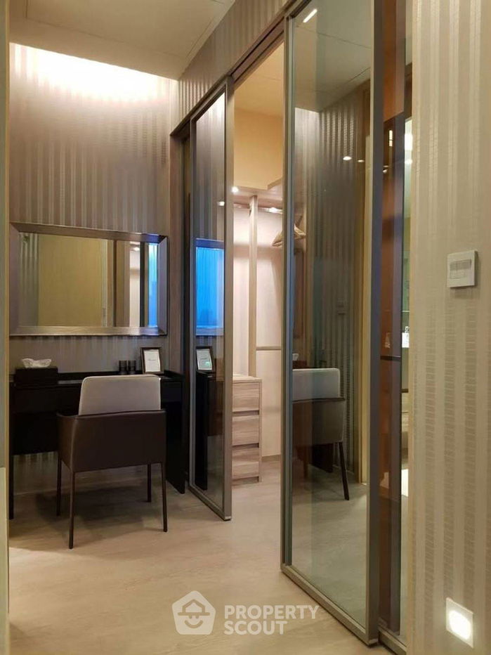 picture 2-BR Condo at The Esse Asoke near MRT Sukhumvit (ID 2130401) - 4/25