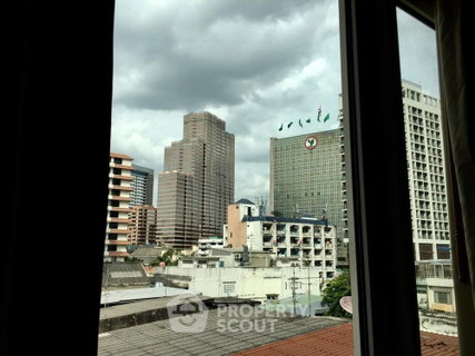 รูปภาพ 3-BR Condo at The Signature Residence Condominium near BTS Ari (ID 352518)