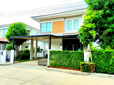 เช่าบ้านเดี่ยว ลาดกระบัง 16 : โรบินสัน สุวรรณภูมิ (ลาดกระบัง) 100ม. วิลล่ามาเก็ต 100ม. บ้านเดี่ยว 2 ชั้น 3 นอน 3 น้ำ สุขุมวิท 77 ลาดกระบัง 38 ตร.ว.150 ตร.ม. เฟอร์ฯครบ