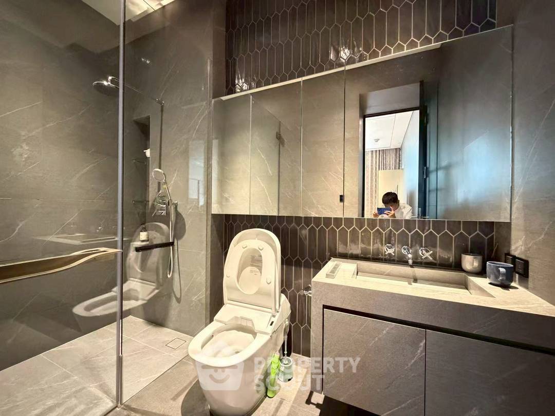 picture 2-BR Condo at The Ritz-Carlton Residences, Bangkok near BTS Chong Nonsi (ID 2600539) - 5/18