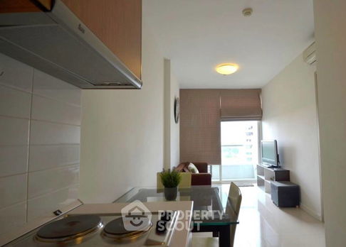 2-BR Condo at Ideo Mix Phaholyothin near BTS Saphan Khwai (ID 2598435)