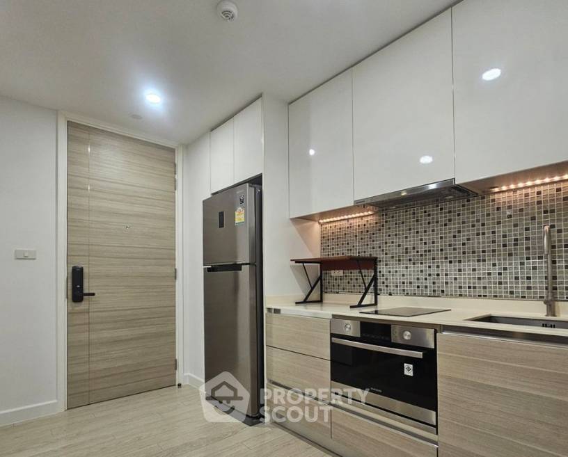 รูป คอนโด 1-ห้องนอน ที่ เดอะ รูม สุขุมวิท 21 ใกล้ MRT สุขุมวิท (ID 1563590) - รูปที่ 5/5