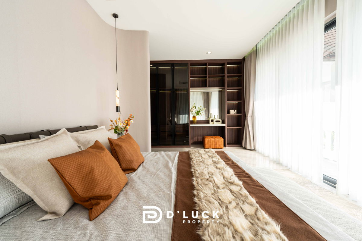 รูป ขายพูลวิลล่าสุดหรูในพัทยา สัมผัสการพักผ่อนระดับไฮเอนด์ บนพื้นที่กว้างขวาง เป็นส่วนตัว เหมาะทั้งอยู่อาศัยและการลงทุน - รูปที่ 37/44