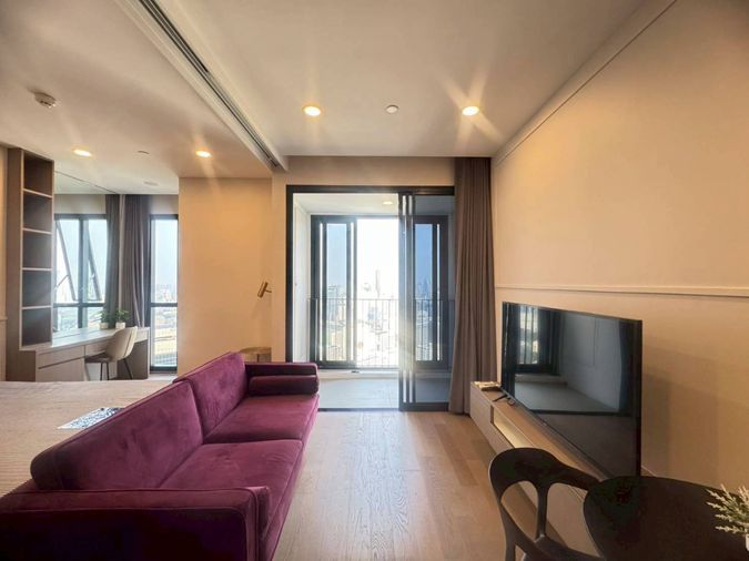 ให้เช่า แอชตัน จุฬา-สีลม ห้องรีโนเวทใหม่ มีเครื่องซักผ้า พร้อมอยู่ เช่ากับเรารับเงินคืนวันทำสัญญา 2000 บาท! 【Line: Yosita828】