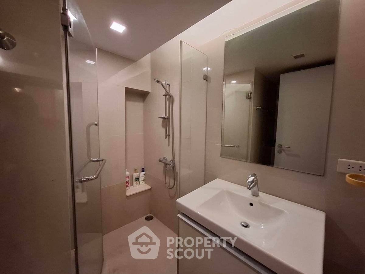 picture 1-BR Condo at Focus Ploenchit near BTS Nana (ID 1750955) - 6/10