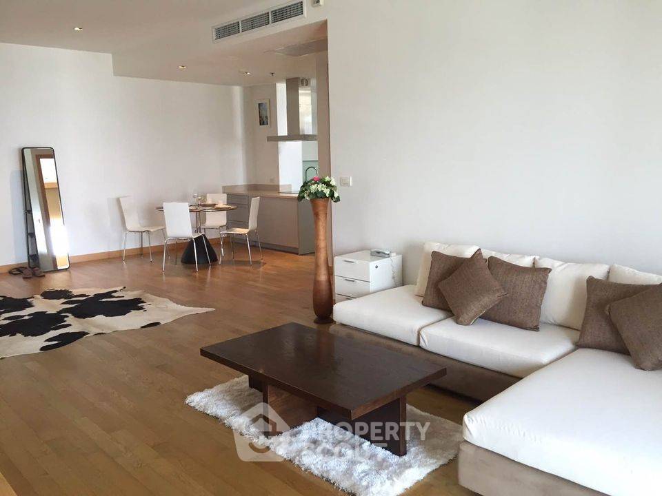 picture 2-BR Condo at The Madison near BTS Phrom Phong (ID 933561) - 2/8