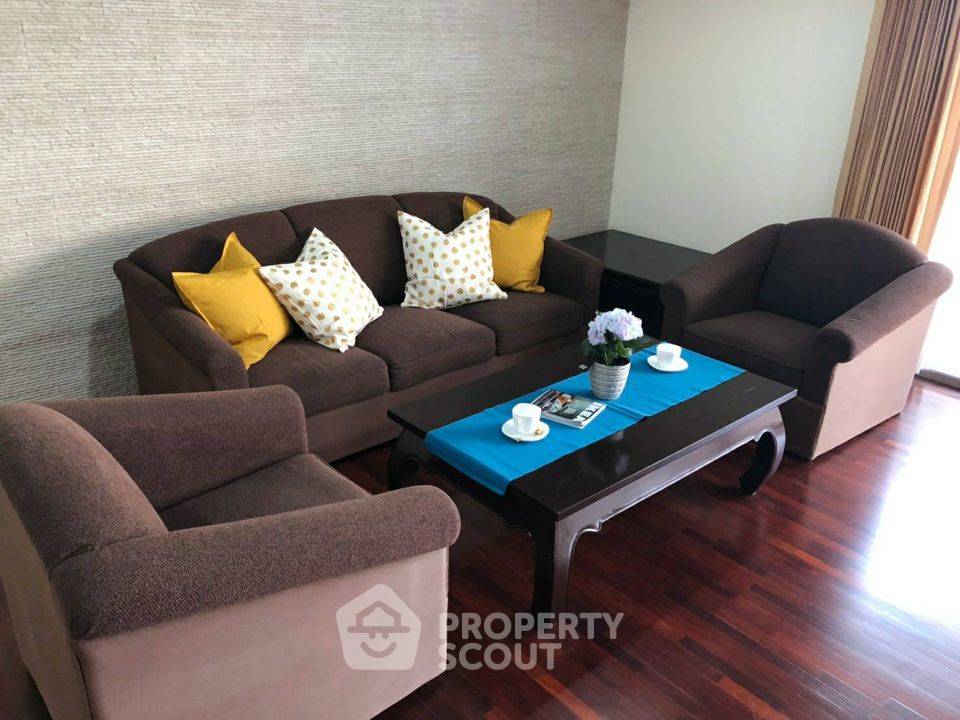 picture 2-BR Condo at D.S. Tower 1 Sukhumvit 33 Condominium near BTS Phrom Phong (ID 513148) - 2/22