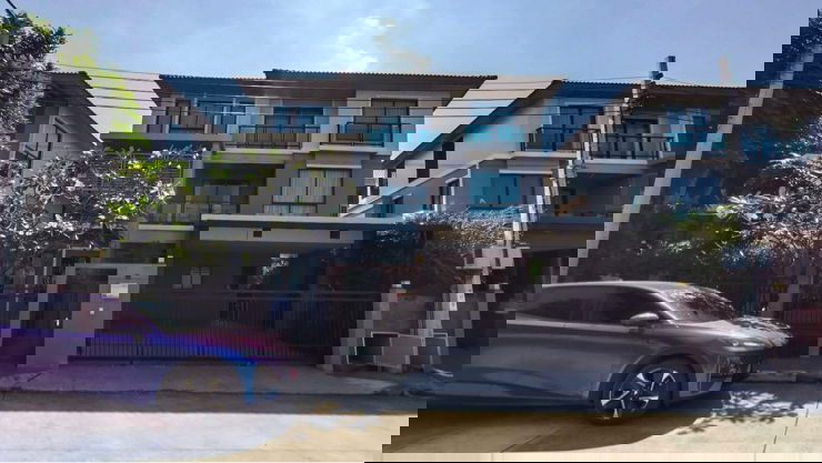 บ้านเดี่ยวให้เช่า : 🏡ให้เช่าบ้านเดี่ยวหรู 3 ชั้น ภัสสร สรงประภา ดอนเมือง 🔥Private Luxury Living 6 นอน 7 น้ำ 🔥เฟอร์ครบทั้งหลัง ซอยส่วนตัว ไม่มีบ้านตรงข้าม🌸🌸