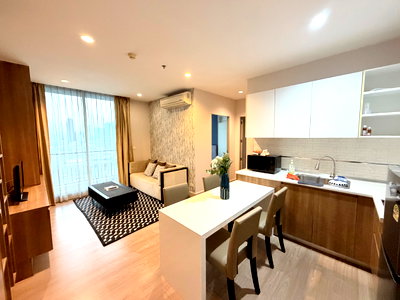 Condos for rent : (Pic update : 02/26 )For rent : 2 bedroom High Floor