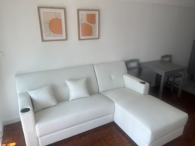 ประกาศเช่า Thonglo Tower   ทองหล่อ 18     พื้นที่ 49 ตร.ม. 2 bed 1bath แต่งใหม่ทุกอย่าง ชั้น 14 ตึก A เพิ่งตกแต่ง    เช่า 19,000 บาท