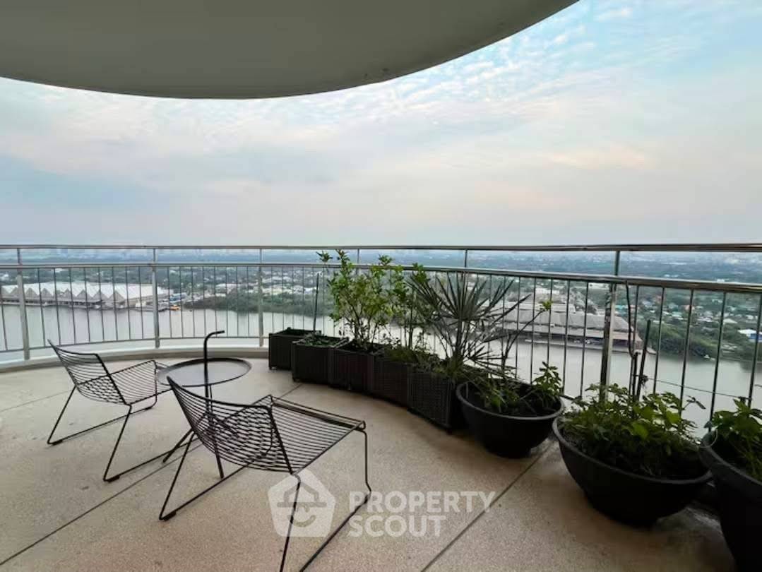 picture 3-BR Condo at Supalai Riva Grande close to Phra Ram 3 (ID 2599923) - 26/29