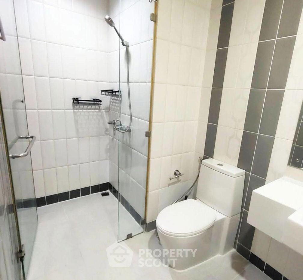 picture 1-BR Condo at Circle Condominium near MRT Phetchaburi (ID 2599969) - 7/8