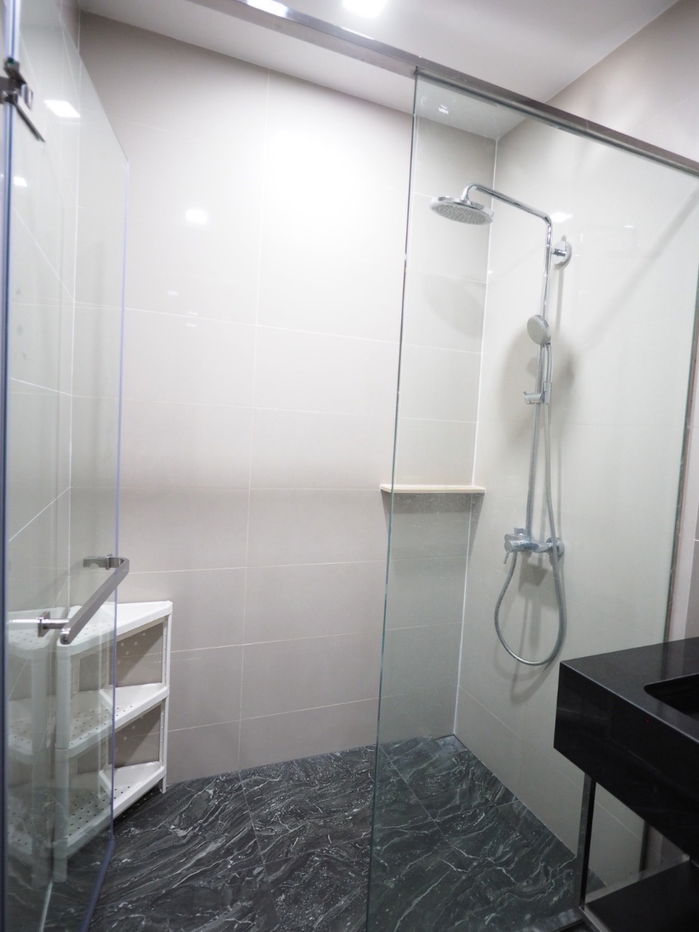 รูป ให้เช่าด่วน! ราคาช็อคตลาด ถูกที่สุดในตึก! คอนโด Edge Sukhumvit 23 (เอดจ์ สุขุมวิท 23) - 1 ห้องนอน - 30 ตร.ม. - รูปที่ 9/9