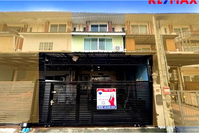 ทาวน์โฮม กรุงเทพมหานคร : [920091070-44] ขายทาวน์เฮาส์เฉลิมพระเกียรติ ร.9 หมู่บ้านศุภาลัย สวนหลวง