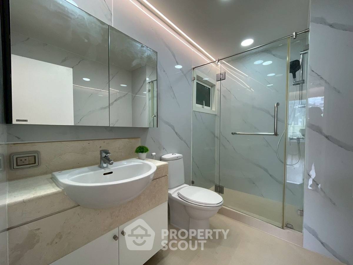 รูป คอนโด 2-ห้องนอน ที่ วิลเชอร์ คอนโดมิเนียม ใกล้ BTS พร้อมพงษ์ (ID 2603432) - รูปที่ 12/16