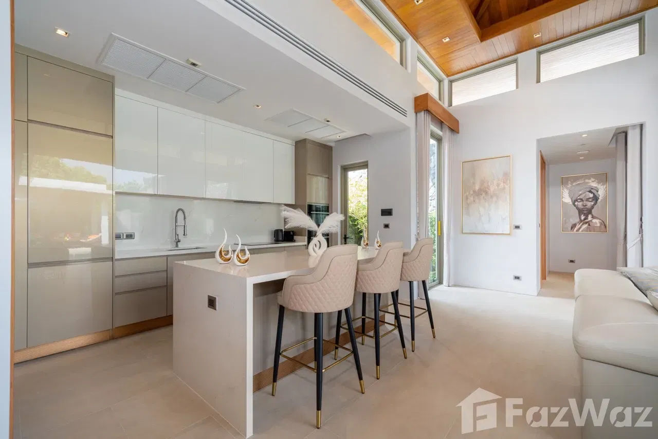 picture 4 Bedroom Villa for sale at 5952847 - 18/57