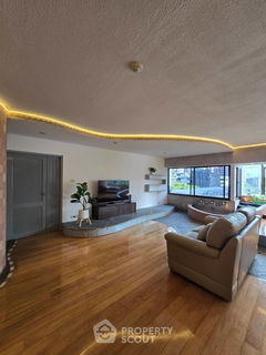 รูปภาพ 2-BR Condo at Sithakarn Condominium near BTS Phloen Chit (ID 2600431)