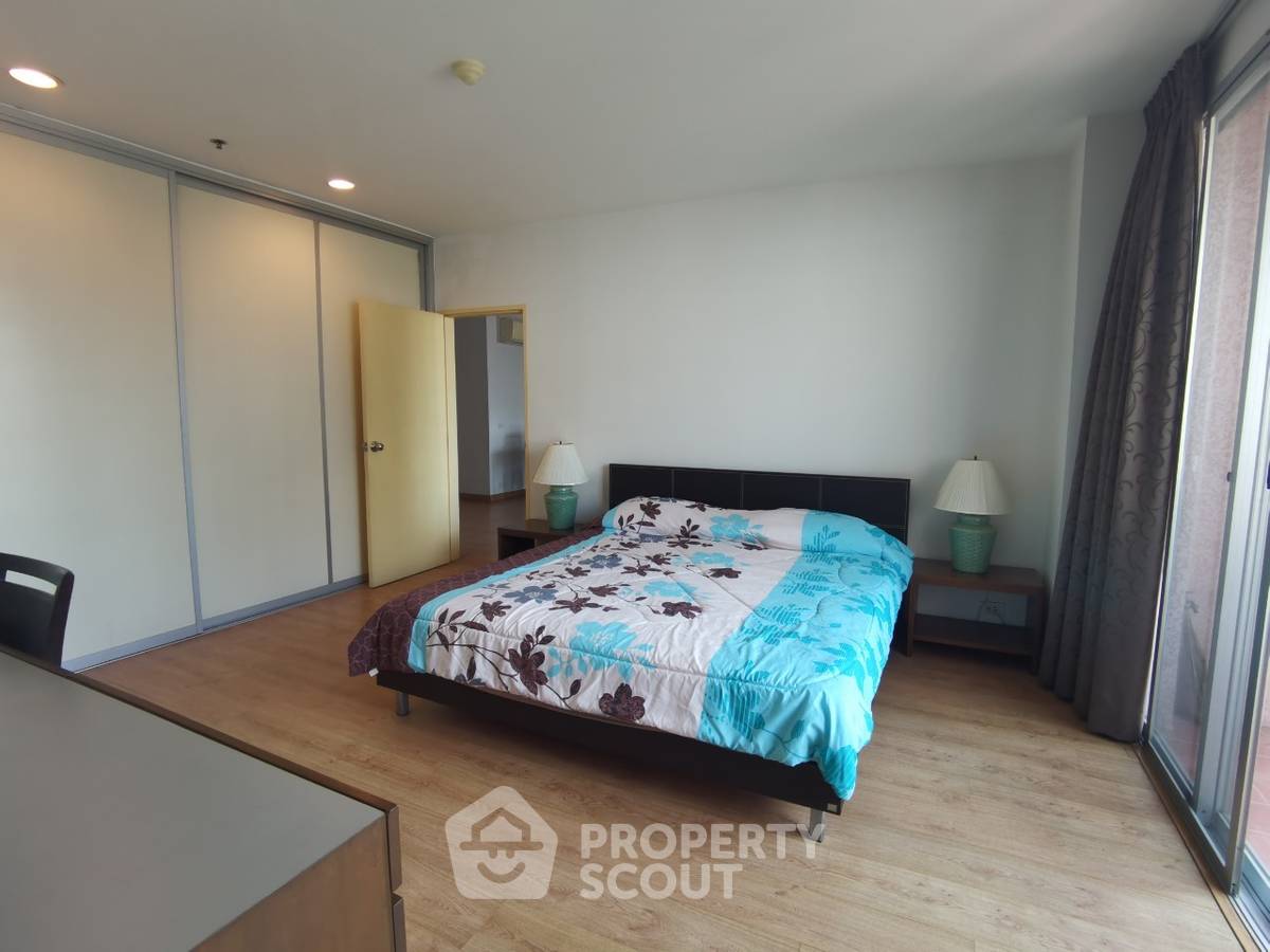 รูป คอนโด 2-ห้องนอน ที่ สีลมแกรนด์เทอเรส คอนโดมิเนียม ใกล้ BTS ศาลาแดง (ID 513500) - รูปที่ 8/15