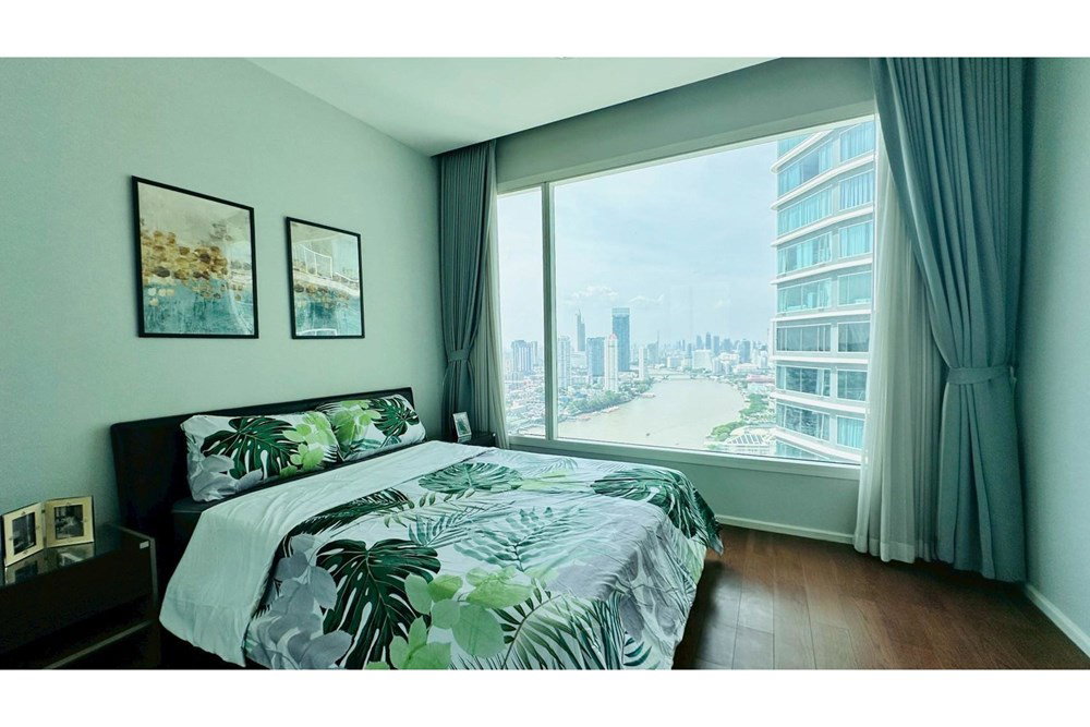 รูป [920071001-14742] For Rent | Spacious 3-Bedroom Condo at Menam Residences - รูปที่ 29/39