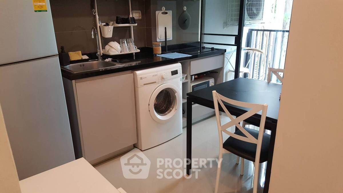 รูป คอนโด 1-ห้องนอน ที่ ซีนิธ เพลส สุขุมวิท 42 คอนโดมิเนียม ใกล้ BTS เอกมัย (ID 1026449) - รูปที่ 6/7