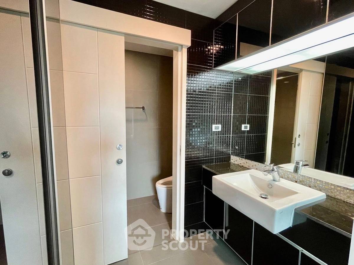 รูป คอนโด 1-ห้องนอน ที่ เดอะ เครสท์ สุขุมวิท 34 ใกล้ BTS ทองหล่อ (ID 2327476) - รูปที่ 6/11