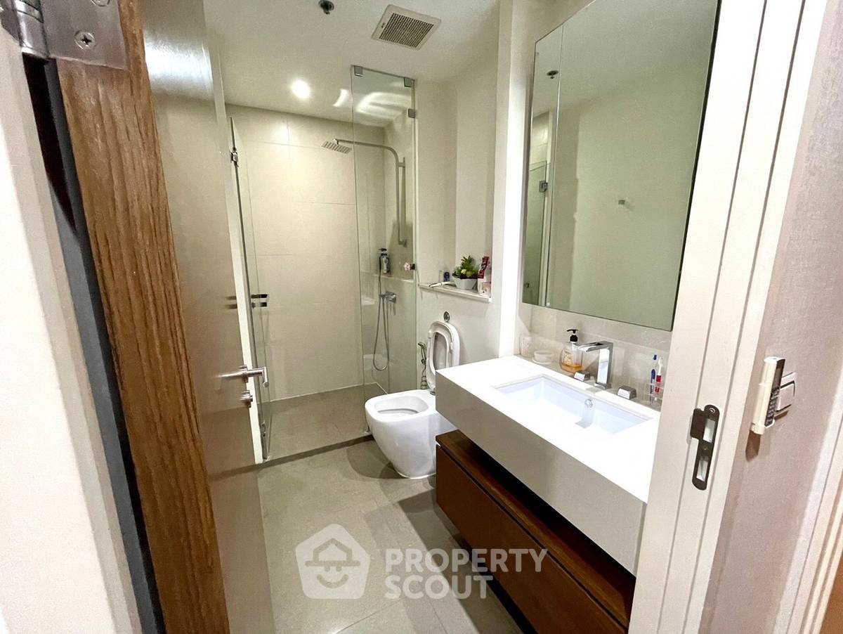 picture 3-BR Condo at The River Condominium near BTS Saphan Taksin (ID 602004) - 7/9