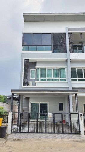 3-bed townhouse for rent, 200 sqm, 30 sq wah, The Ricco Town Watcharapol