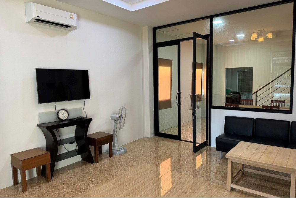 รูป [920121030-62] ขายทาวน์โฮม 22-23 ตร.ว. เพียง 80 ม. จากหาดหน้าด่าน!! - รูปที่ 14/17