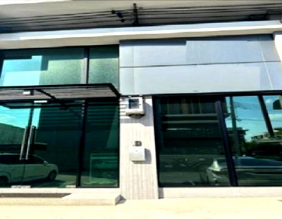 เช่าสำนักงาน ถนนประดิษฐ์มนูธรรม : ให้เช่าอาคารสำนักงาน 4.5 ชั้น โครงการเนอวาน่า ถนนเกษตร-นวมินทร์ ติดโรงเรียนเลิศหล้า / พื้นที่ใช้สอย 363 ตารางเมตร พร้อมเฟอร์นิเจอร์สำนักงาน 