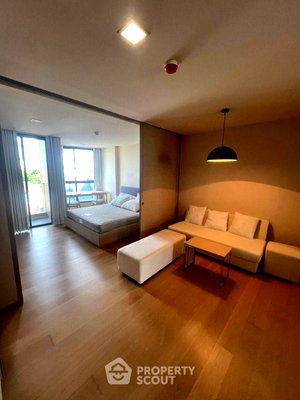 คอนโดให้เช่า : คอนโด 1 ห้องนอน LIV @ 49 ย่านพร้อมพงษ์ ใกล้ BTS ทองหล่อ (ID 2600969)