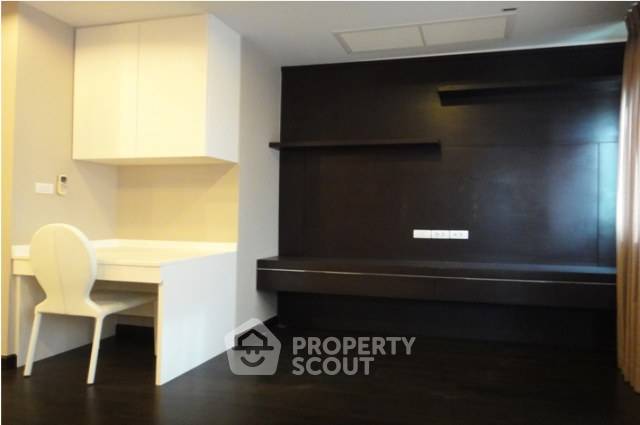 รูป คอนโด 1-ห้องนอน ที่ สาธร การ์เด้นส์ ใกล้ MRT สีลม (ID 510059) - รูปที่ 2/6