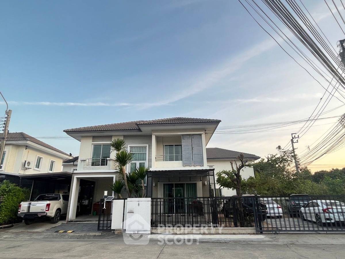 picture 3-BR House in Sao Thong Hin (ID 2057964) - 1/19