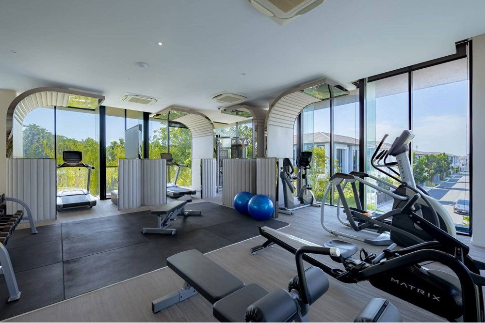 รูป [920071088-21] Luxury Oasis in Bangkok: Modern 4-Bed Home - รูปที่ 10/18