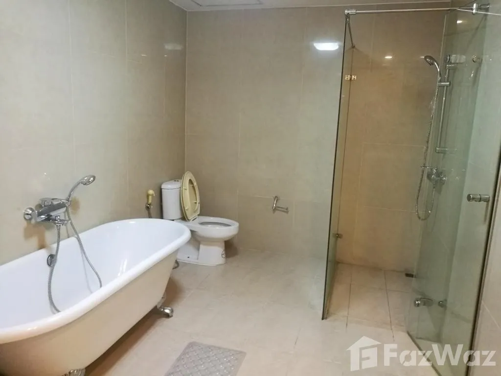 picture 2 Bedroom Condo for sale at Baan Sathorn Chaophraya 38308 - 8/32