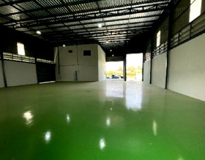 เช่าโรงงาน นิคมบางปู(เหนือ) : ให้เช่าโกดัง โรงงาน ย่านบางปลา บางพลี / ซอยบางปลา 2 / พื้นที่ใช้สอย 456 ตารางเมตร / พื้นอีพ็อกซี่ / รถเทรลเลอร์เข้าได้