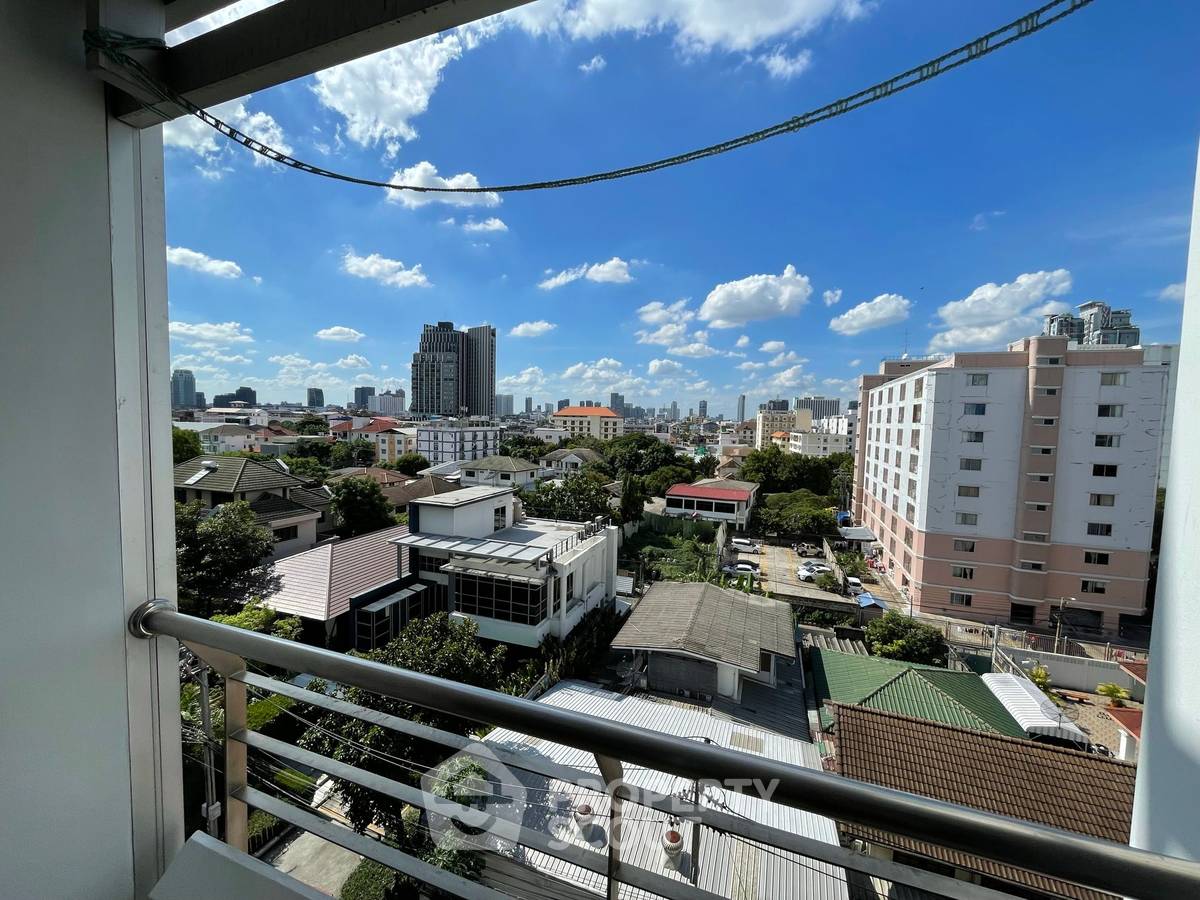 รูป คอนโด 1-ห้องนอน ที่ เดอะ คริส รัชดา 17 ใกล้ MRT สุทธิสาร (ID 2031231) - รูปที่ 8/11