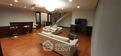 คอนโด 4-ห้องนอน ที่ เพรสซิเดนท์ ปาร์ค คอนโดมิเนี่ยม ใกล้ MRT ศูนย์การประชุมแห่งชาติสิริกิติ์ (ID 1933849)