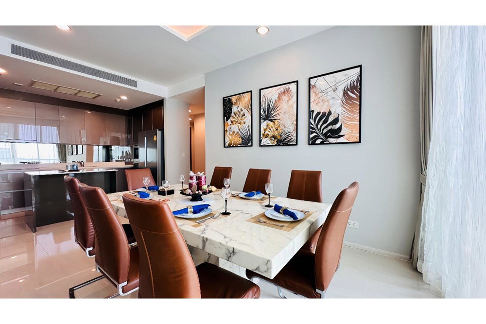 รูป [920071001-14742] For Rent | Spacious 3-Bedroom Condo at Menam Residences - รูปที่ 10/39