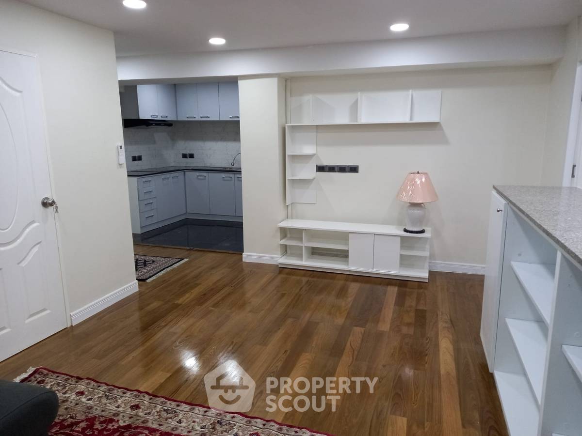 รูป คอนโด 2-ห้องนอน ที่ เพรสซิเดนท์ ปาร์ค คอนโดมิเนี่ยม ใกล้ MRT ศูนย์การประชุมแห่งชาติสิริกิติ์ (ID 696334) - รูปที่ 9/19