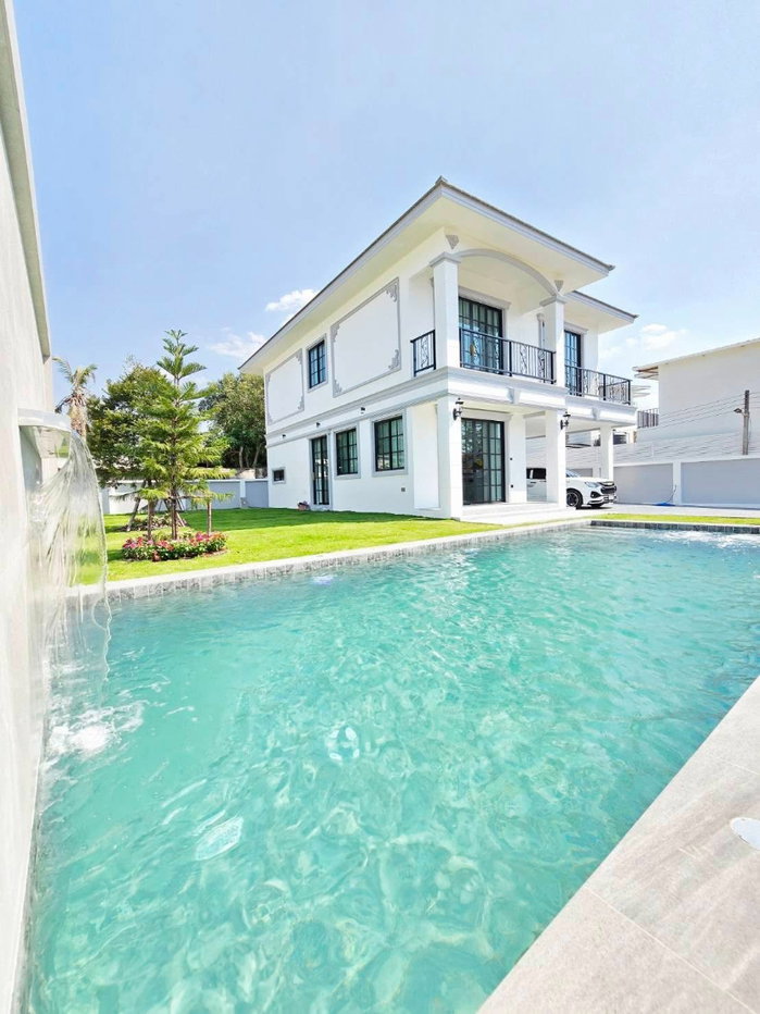 รูป ขายพูลวิลล่าพัทยา 4 ห้องนอน ทำเลใกล้ โรงเรียนนานาชาติ ฝรั่งเศส Ecole Francaise - รูปที่ 2/33