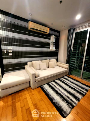 คอนโดให้เช่า : คอนโด 1-ห้องนอน ที่ วิลล่า สาทร ใกล้ BTS กรุงธนบุรี (ID 1857144)