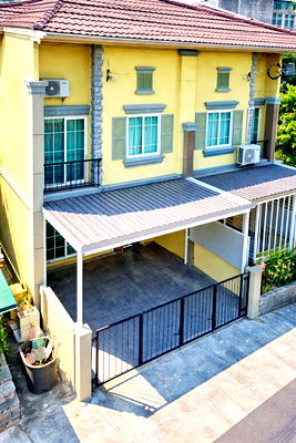 เช่าทาวน์โฮม ถนนรังสิต-นครนายก : ให้เช่าทาวน์โฮม 2 ชั้น 4 นอน ฟิวเจอร์-รังสิตคลอง3 ตลาดคลองสาม 800 ม. 3 น้ำ 20 ตร.วา.ตลาดไท 3กม. ตลาดไอยรา 2.8กม.