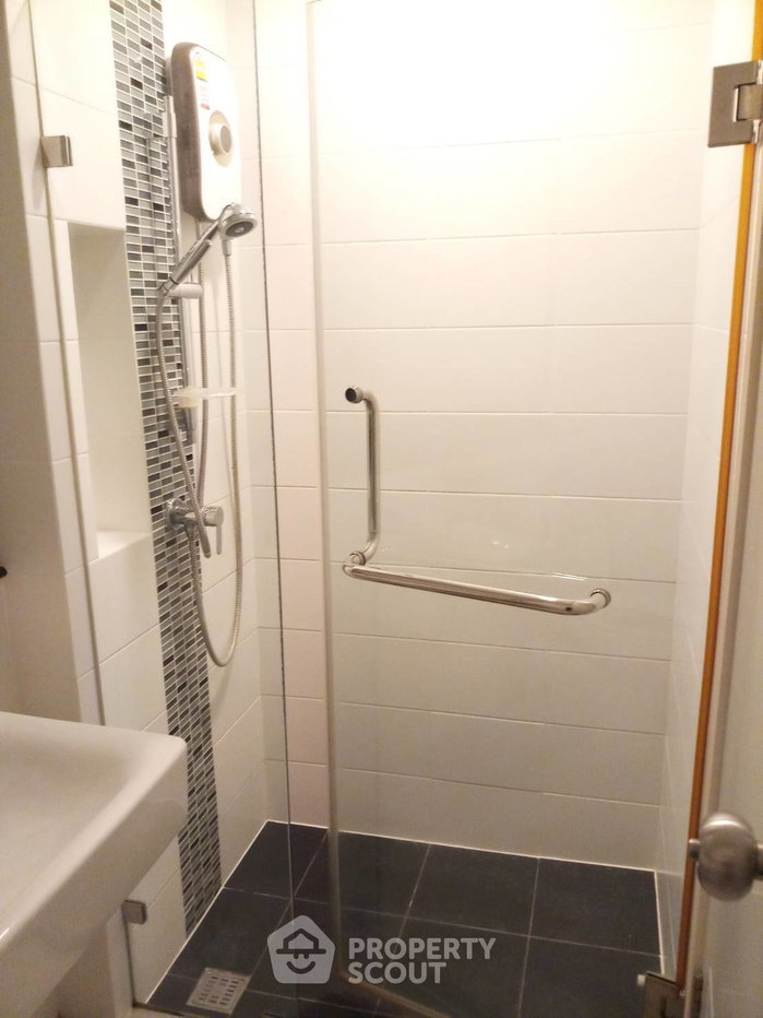 picture 2-BR Condo at The Tree Privata near MRT Bang Pho (ID 401380) - 10/13