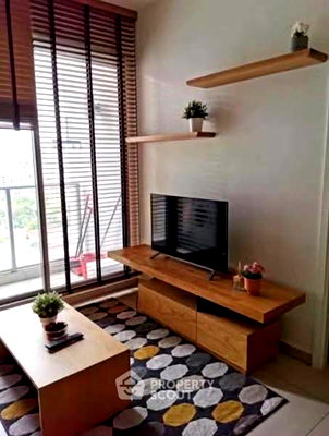 เช่าคอนโด BTS เอกมัย : คอนโด 1-ห้องนอน ที่ เดอะ ลอฟท์ เอกมัย ใกล้ BTS เอกมัย (ID 2327507)