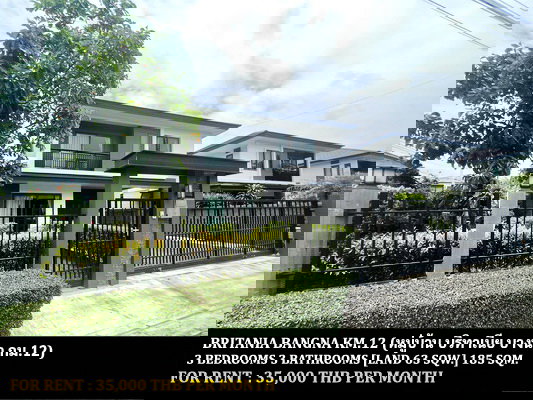 บ้านเดี่ยวให้เช่า : [ให้เช่า] หมู่บ้าน บริทาเนีย บางนา กม.12 / 3 ห้องนอน 3 ห้องน้ำ / 63 ตารางวา 180 ตารางเมตร **35,000** บ้านเดี่ยวหลังมุมตกแต่งสวย ใกล้เมกาบางนา
