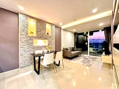 ขายคอนโด : APUS Condominium 2 Bedroom for sale in Central Pattaya