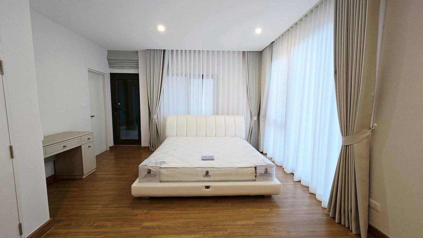 รูป LTH14265 – House for Rent | Baan Klang Muang The Edition Bangna | 500 sqm | 5 Beds 7 Baths | Near BTS Bang Na | 320K/Month | บ้านเดี่ยวให้เช่า บ้านกลางเมือง ดิ เอดิชั่น บางนา - รูปที่ 12/12